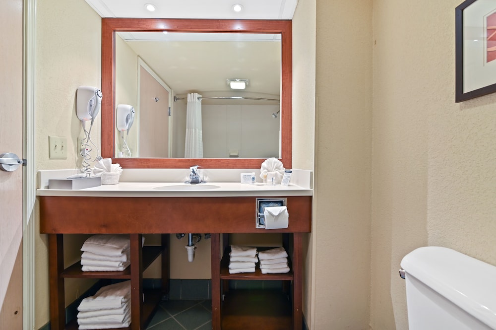 Suite, 2 Queen Beds, Non Smoking - Photo 12