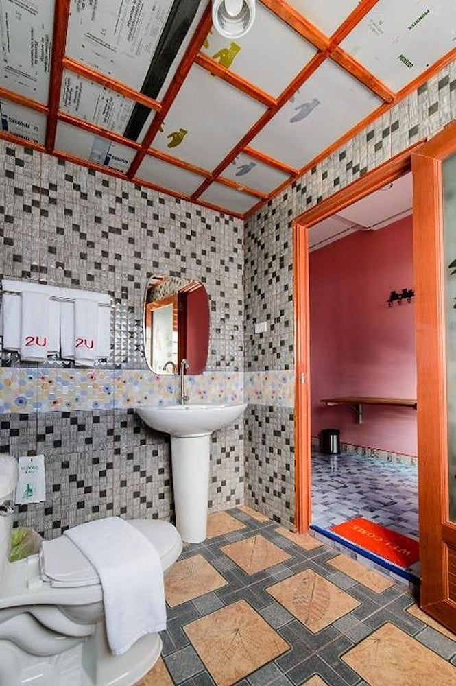 Standard Twin Room - Photo 3