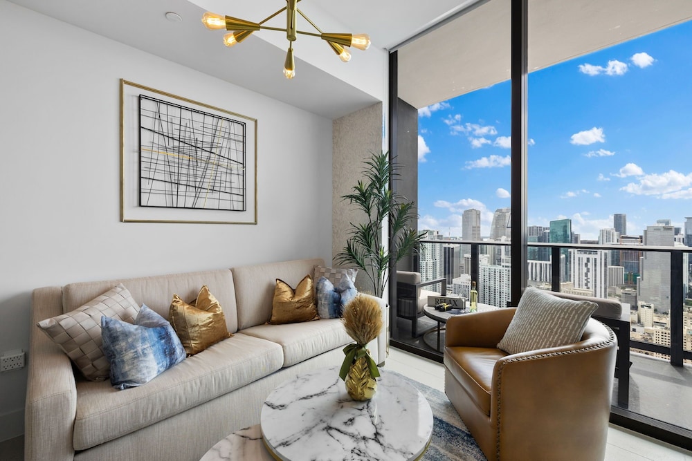 Luxury Apartment, City View photo 3