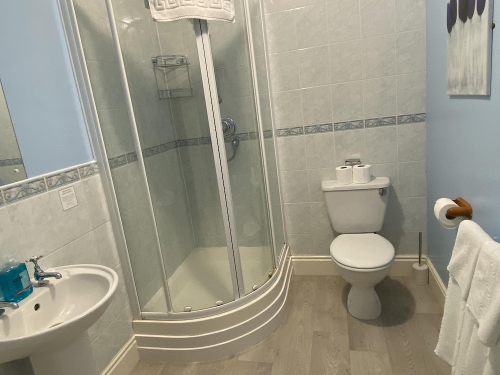 Luxury Double Room, Ensuite, Sea View (Room 15) photo 3