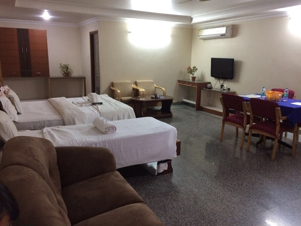 Standard Room (Non A/c) photo 1