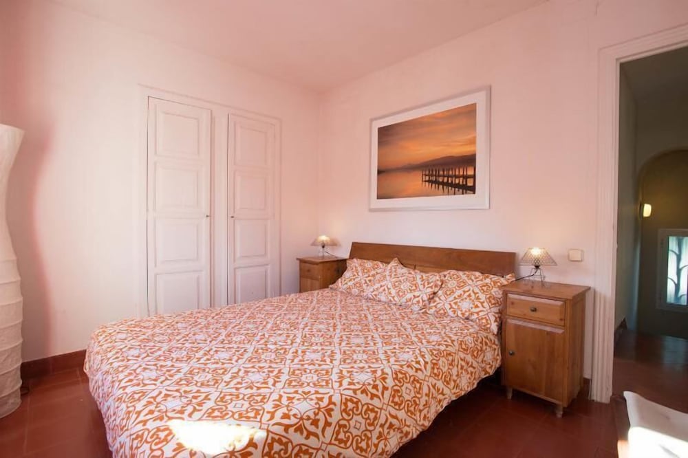 Double Room, Shared Bathroom photo 3