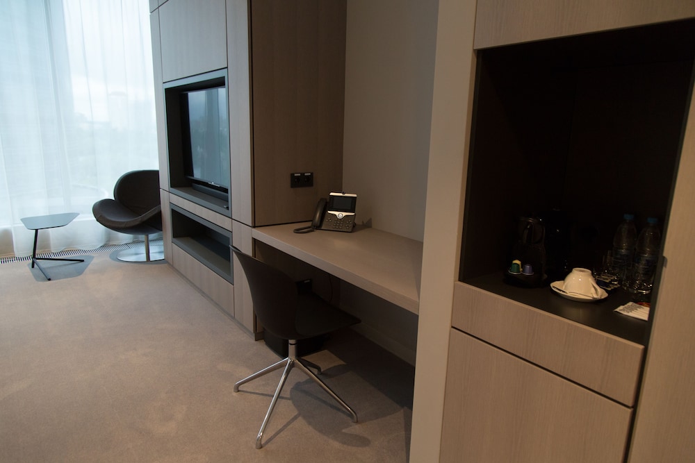 Business Studio photo 2