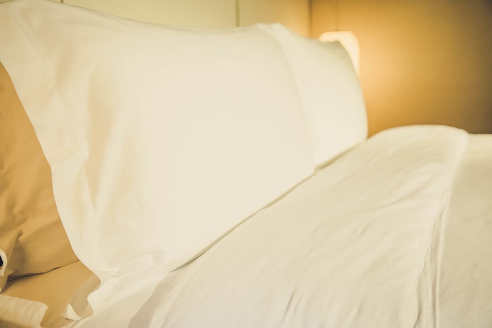 Grand Suite, 1 King Bed, Courtyard View photo 2