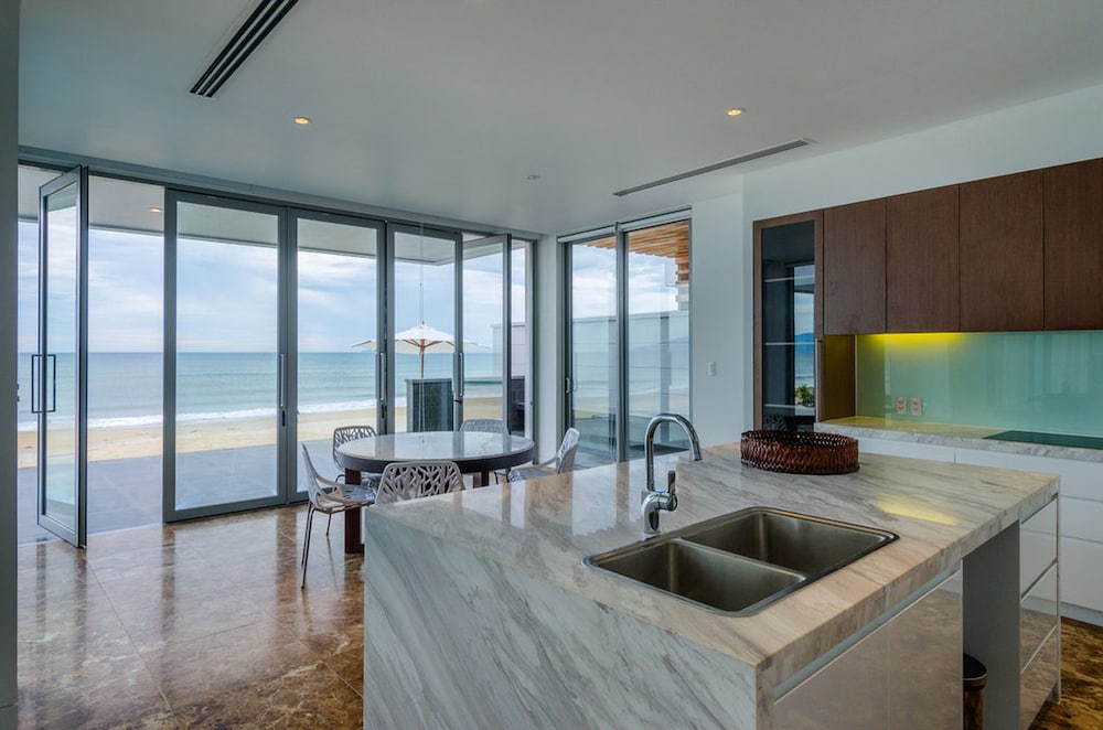 5 Bedrooms Villa with Sea view free daily minibar and one time BBQ set menu - Photo 10