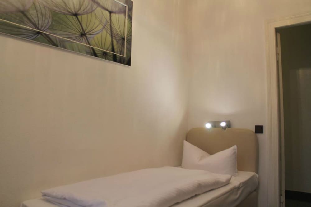 Economy Single Room photo 1