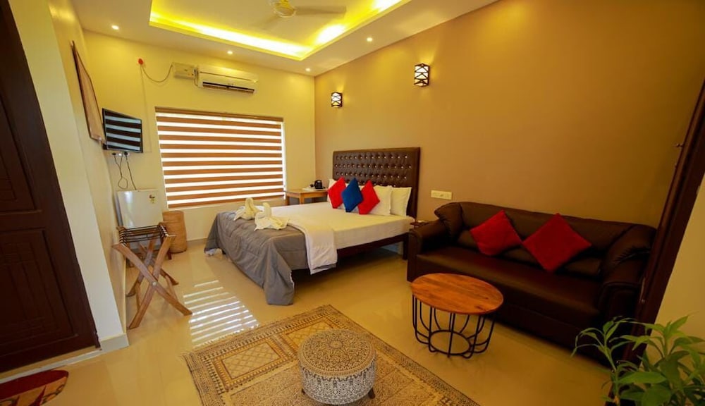 Superior Double Room, 1 Double Bed, Partial Ocean View photo 1