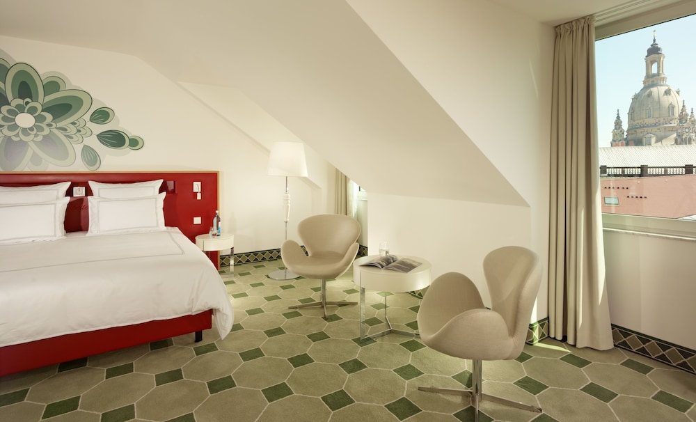 Deluxe Room, 1 Bedroom, City View
