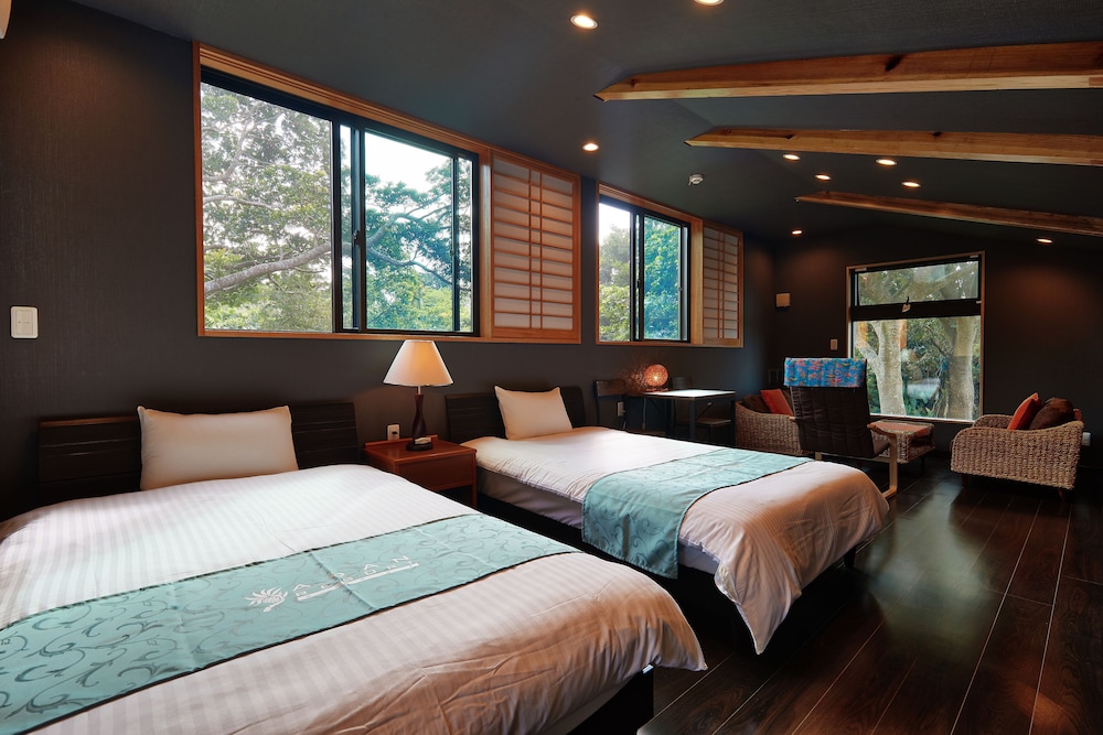 Deluxe Villa for 1-6 Guests photo 3