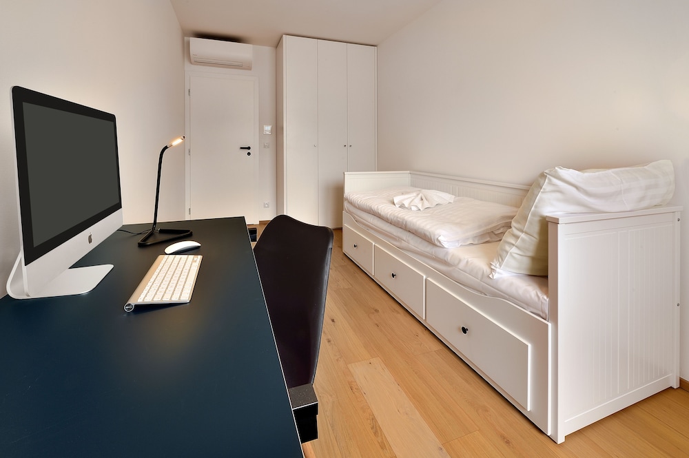 Superior Apartment, 2 Bedrooms photo 3