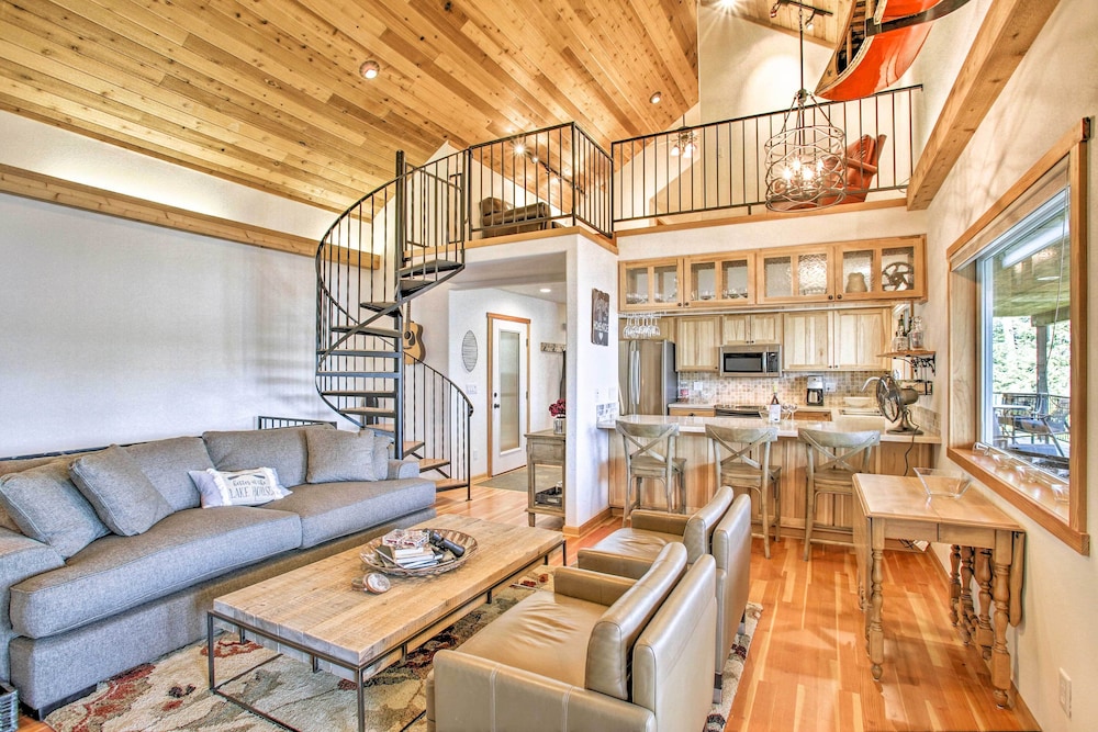 House (4 Bedrooms) photo 1