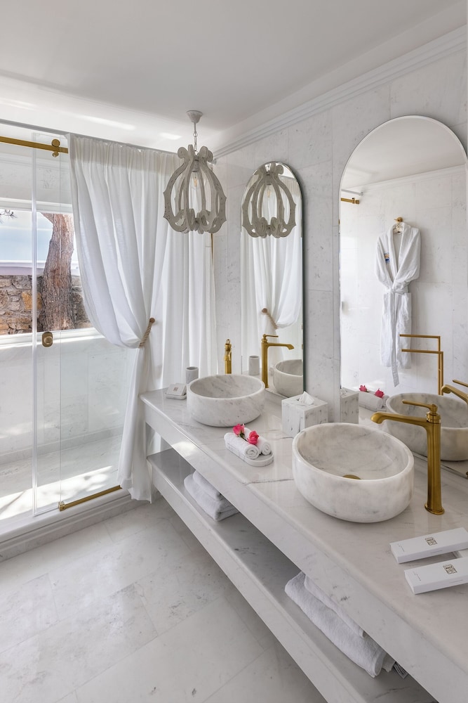Delos Two Bedroom Villa with Private Pool & Sea View - Photo 12