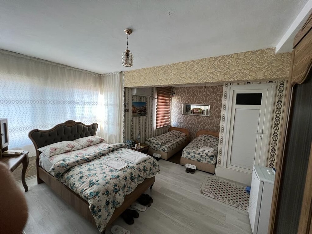 Deluxe Quadruple Room photo 3