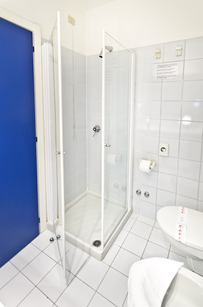 Double Room Single Use photo 3