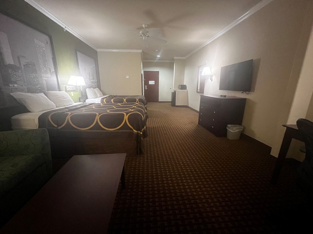 Studio Suite, 2 Queen Beds, Non Smoking - Photo 5