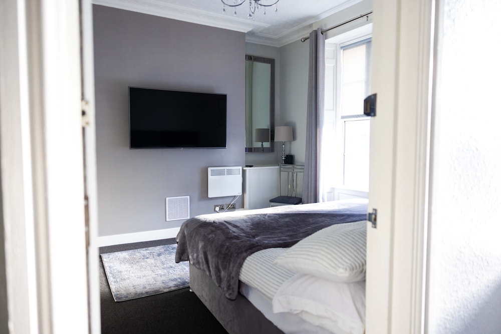 Deluxe Room 1 photo 2