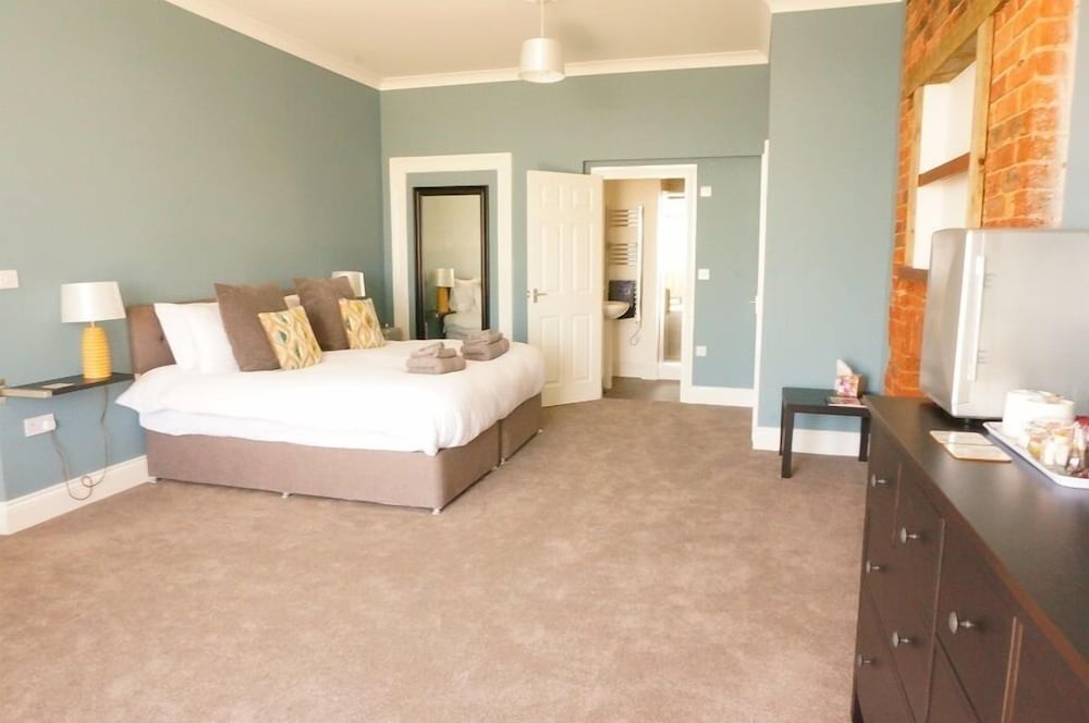 Suite 8 Ground Floor Private Terrace Direct Sea View Twin Room photo 3
