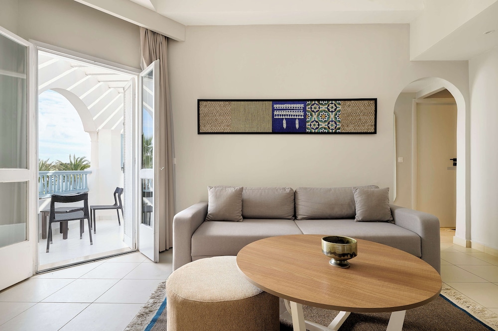 Suite, Garden View (Single Use) - Photo 5