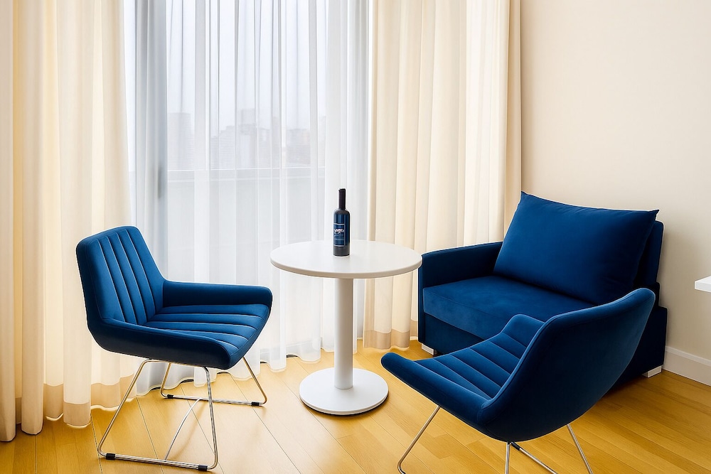 Deluxe Suite, Sea View - Photo 4
