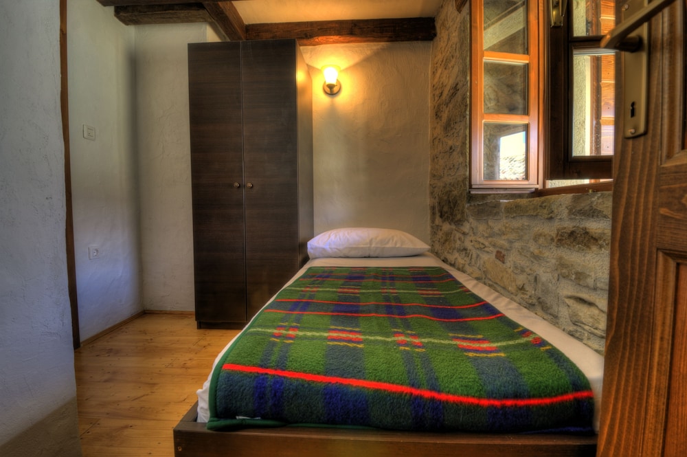 Stone House 4