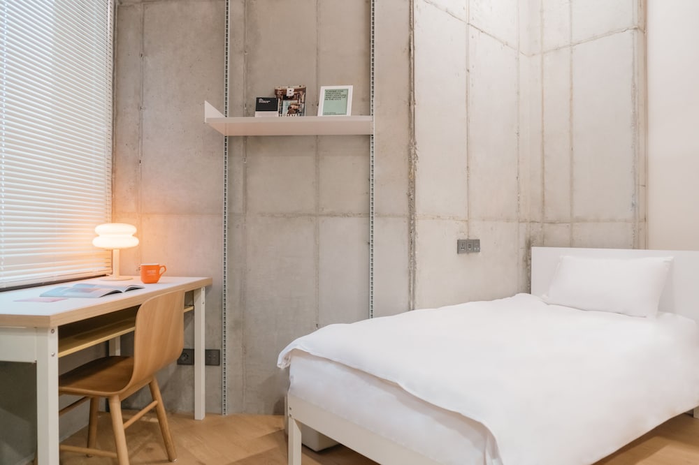 Superior Single Room