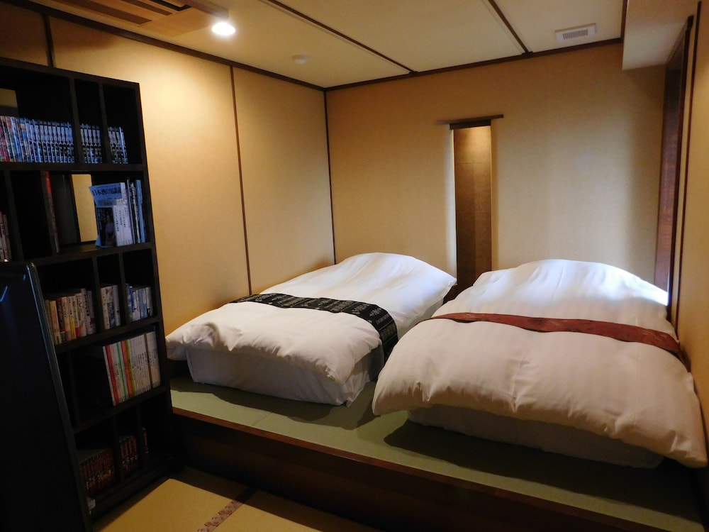 Run of the House - Room only (without meals) photo 2