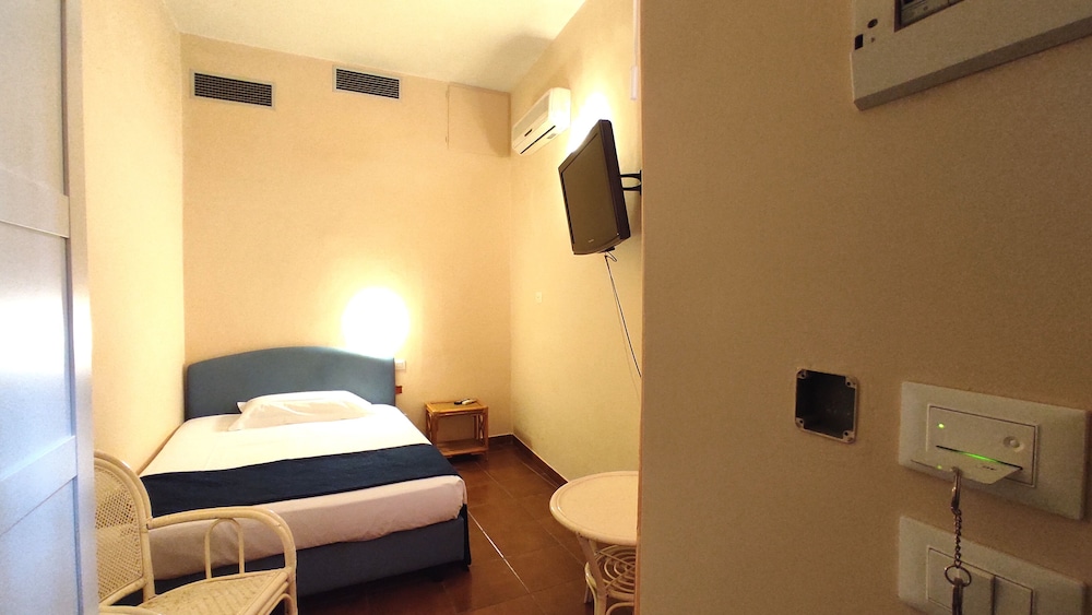 Junior Double Room photo 1