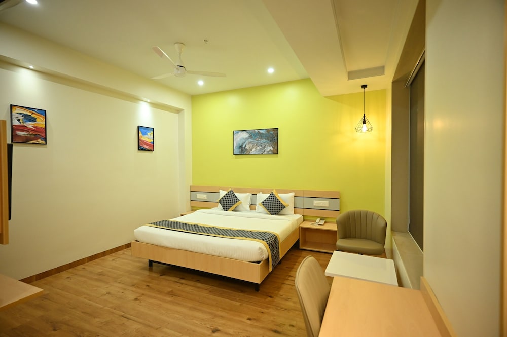 Double or Twin Room photo 2