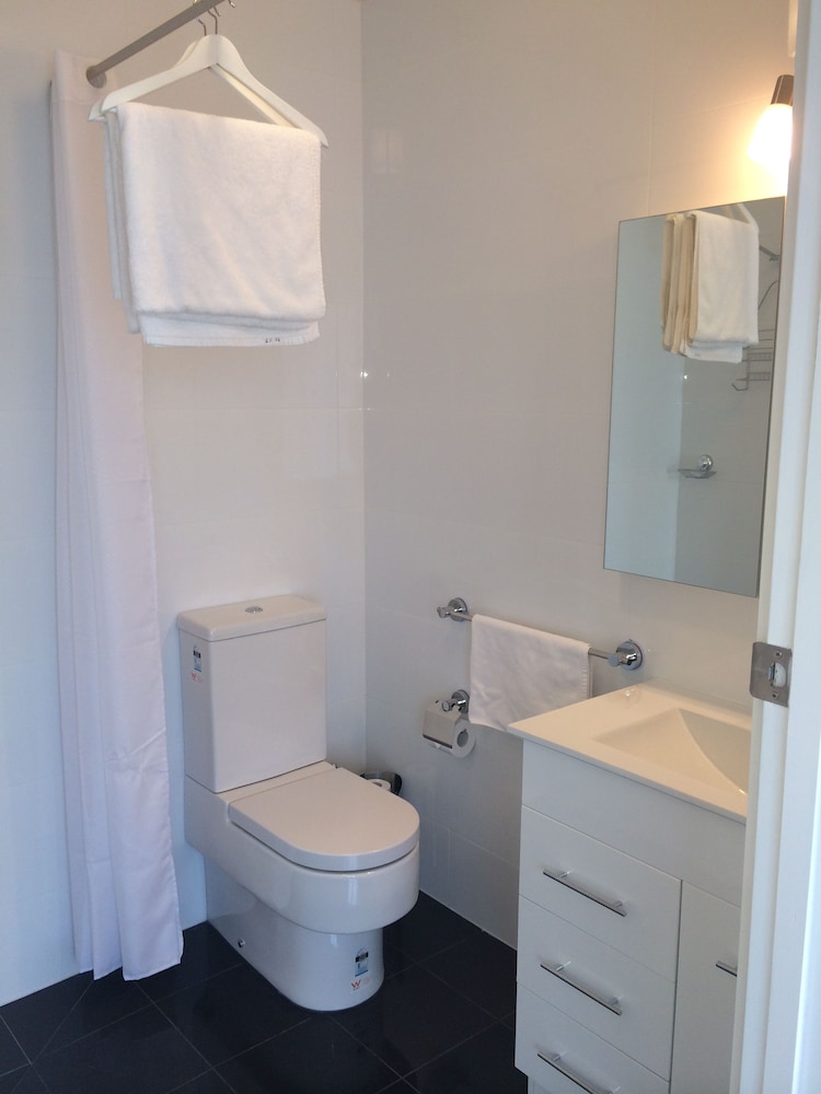 Courtyard Suite photo 2