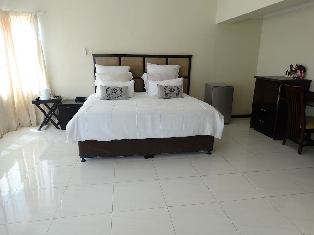 Executive King Suite