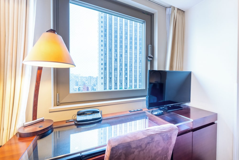 10th Floor Economy Double Room, Non Smoking photo 3