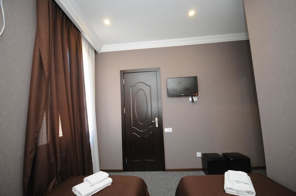 Twin Room, City View