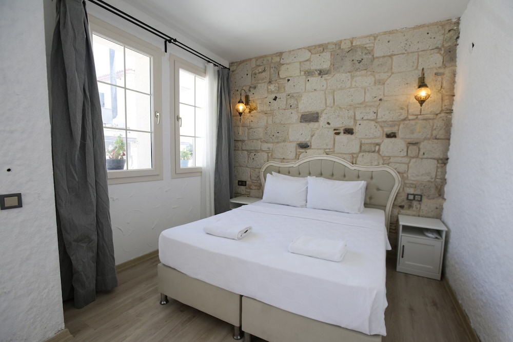 Economy Double Room (Passero)
