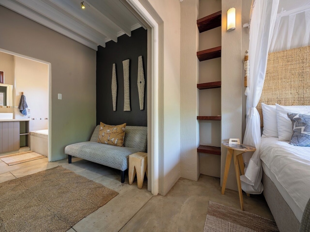 Ekhaya Suite 1 photo 2