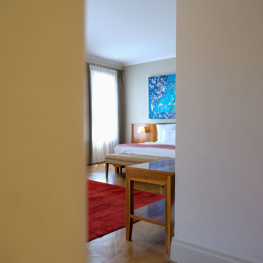 Superior Suite photo 1