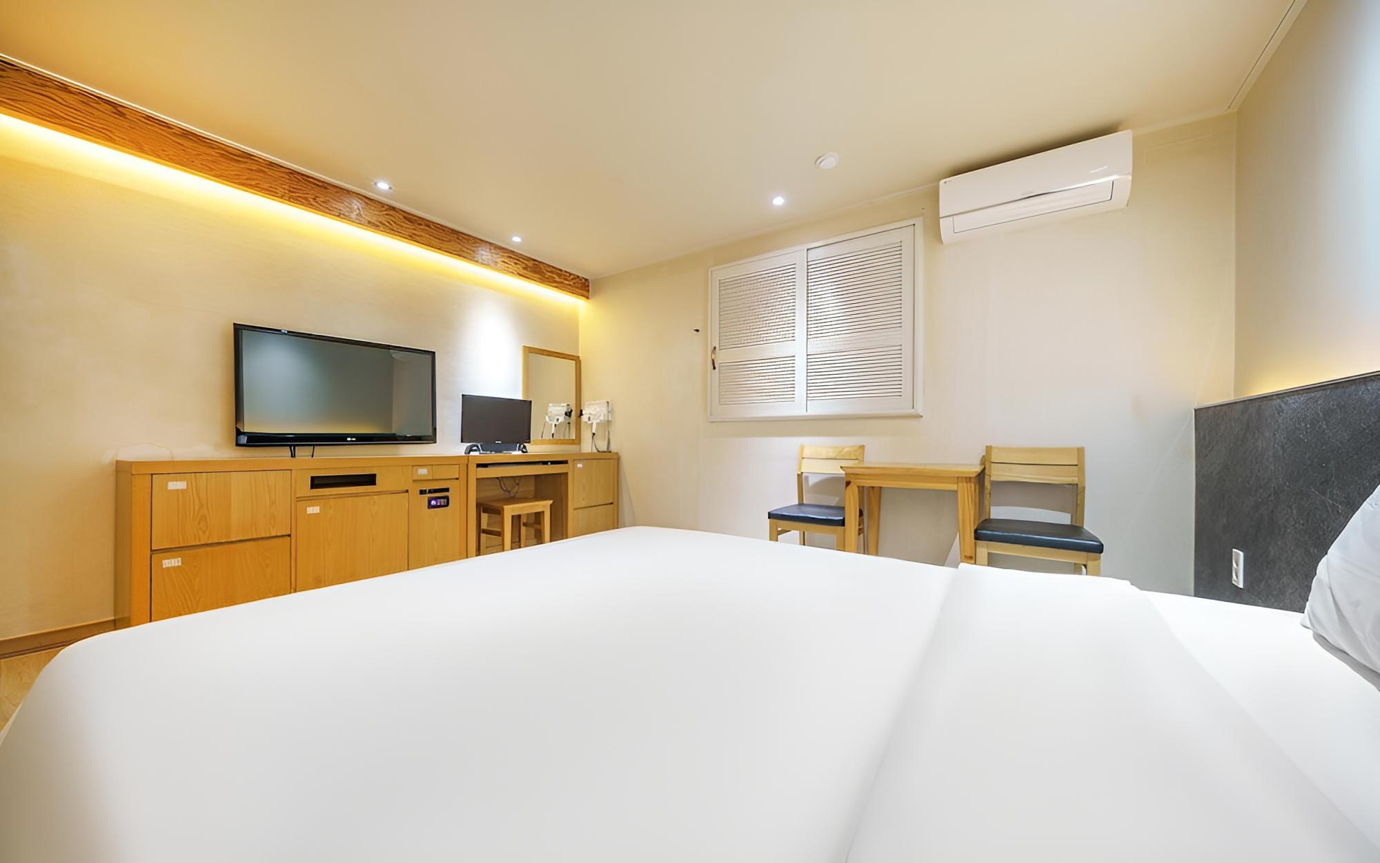 Room (Standard Room A (OTT)) photo 1
