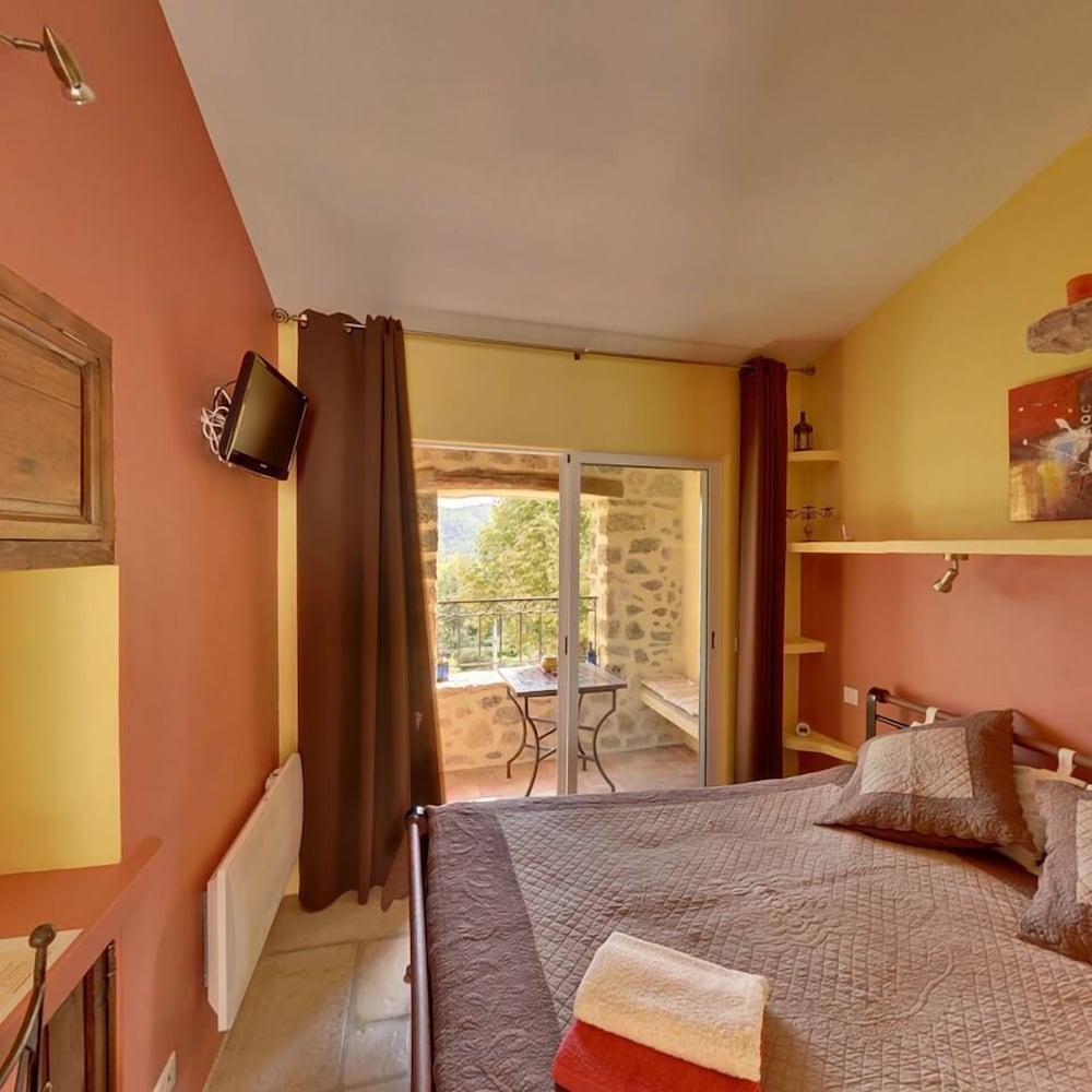 Double Room, 1 Queen Bed (Orientale)
