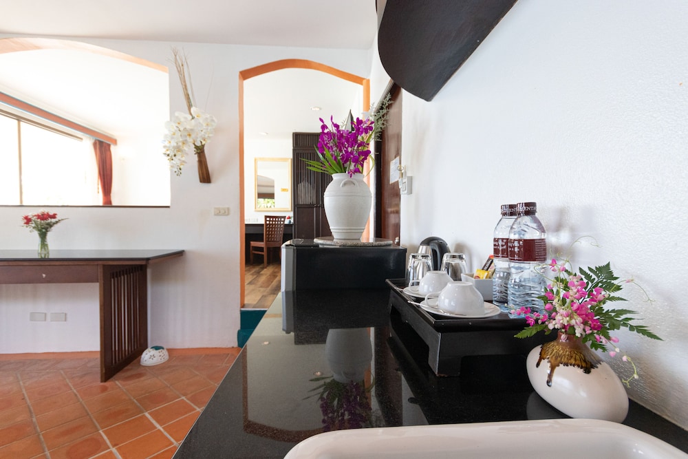 Villa, 1 Bedroom, Sea View, Beachfront - Photo 5
