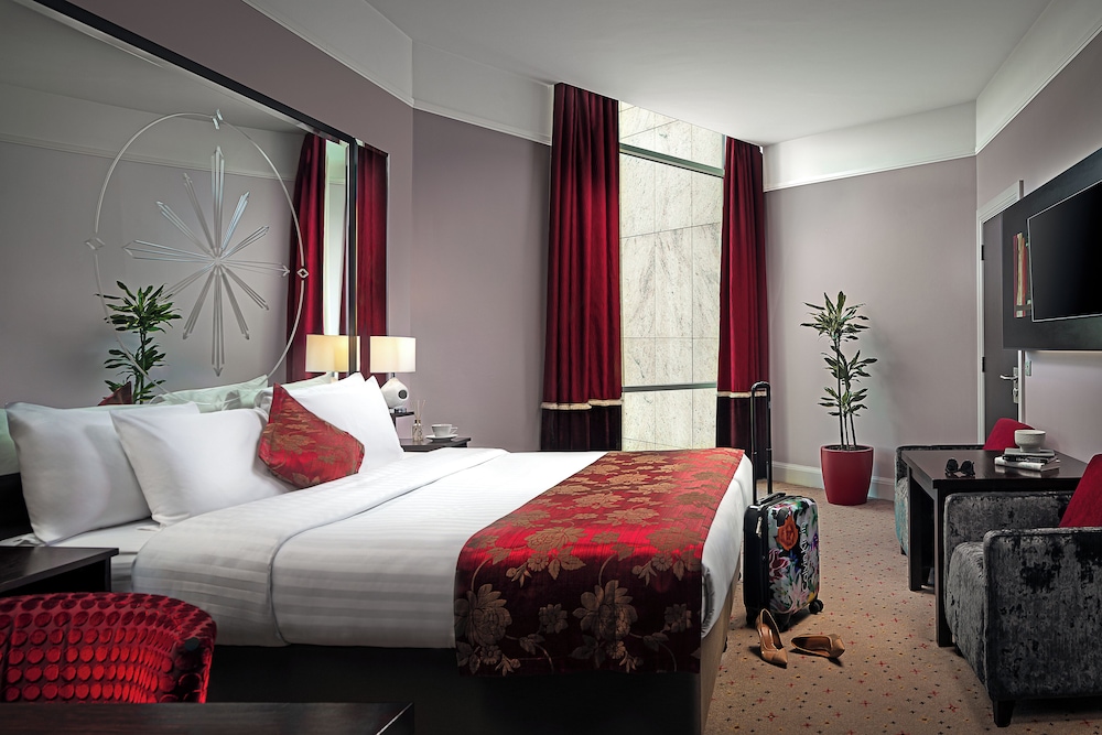 Executive Room, 1 King Bed - Photo 1