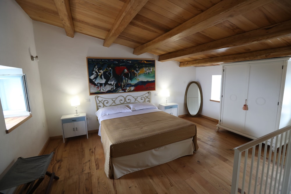 Suite, Garden View photo 3