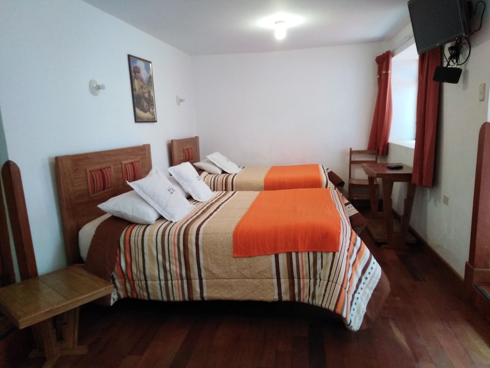 Family Double or Twin Room, Multiple Beds photo 2