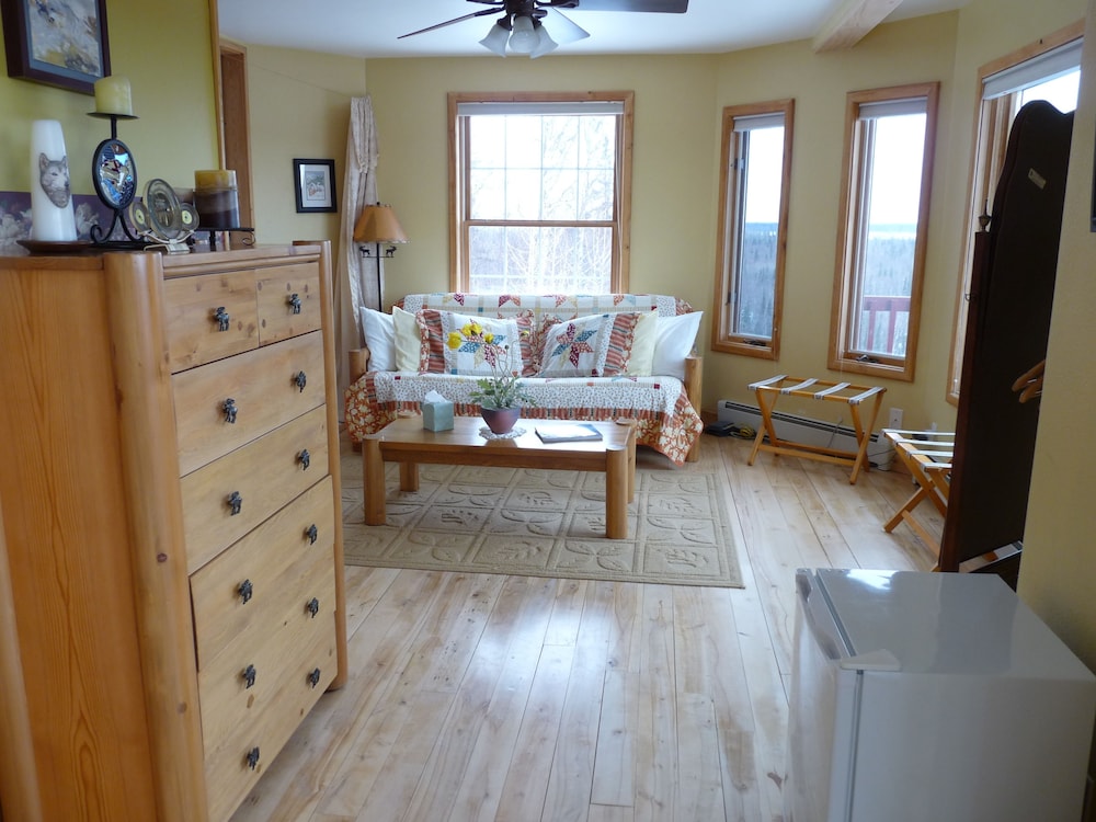 Premier Suite, 1 Bedroom, Bathtub, Mountain View (Denali View Suite)