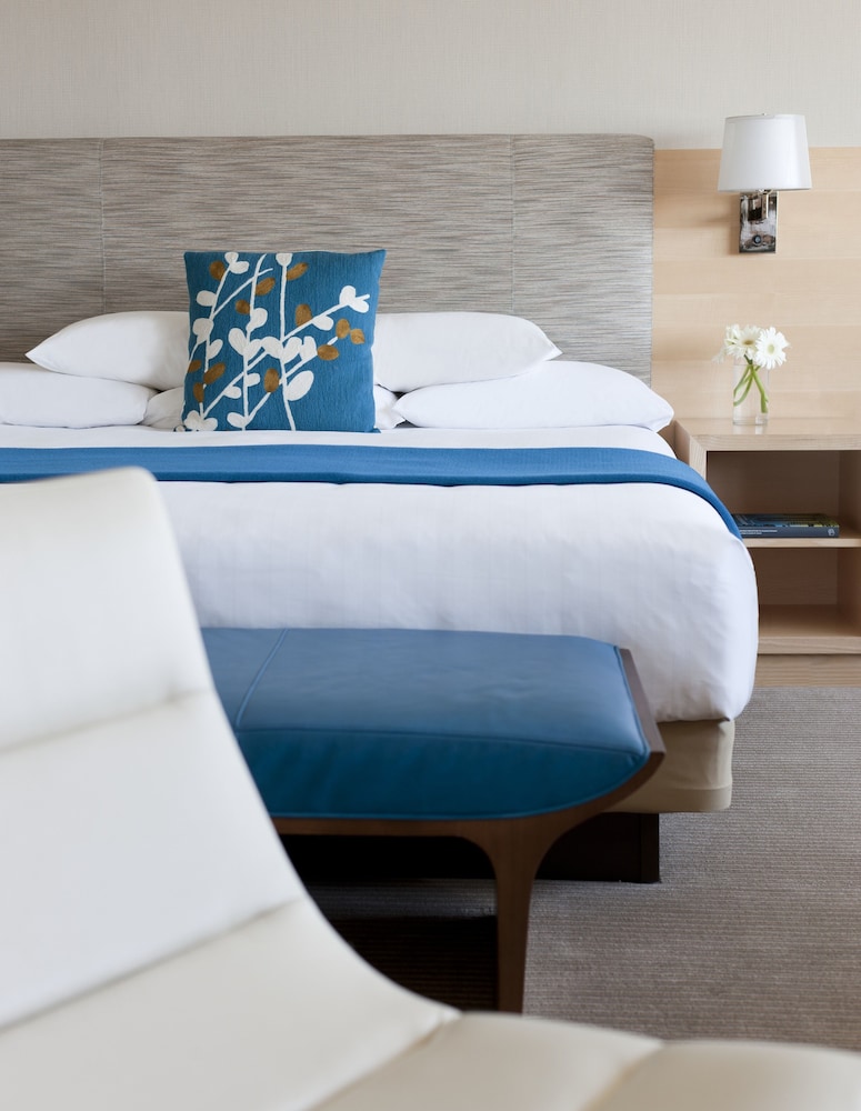 Studio Suite, Harbor View - Photo 2