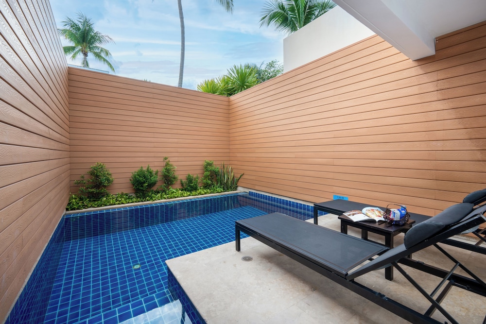 Pool Villa With Loft - Free Daily Minibar - Photo 8