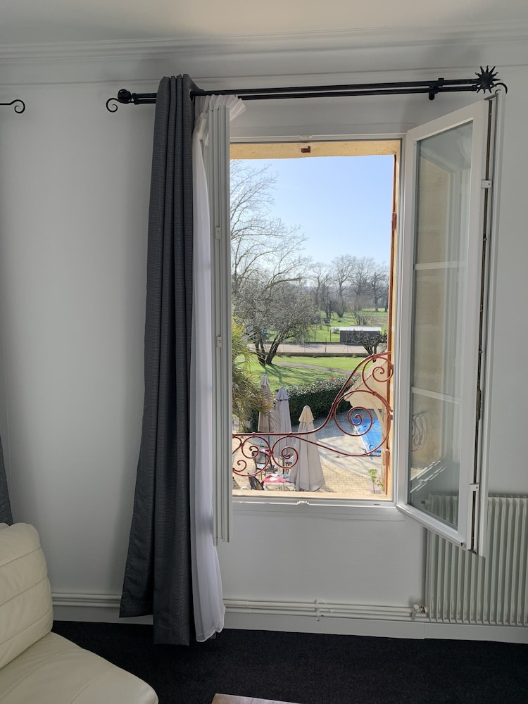 Double Room, 1 Double Bed, Pool View photo 3
