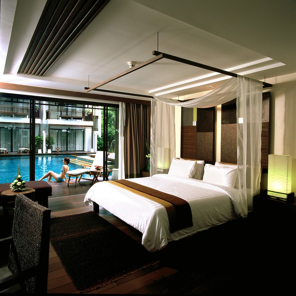 Deluxe Room, 1 Double or 2 Twin Beds, Pool Access, Pool View - Photo 9