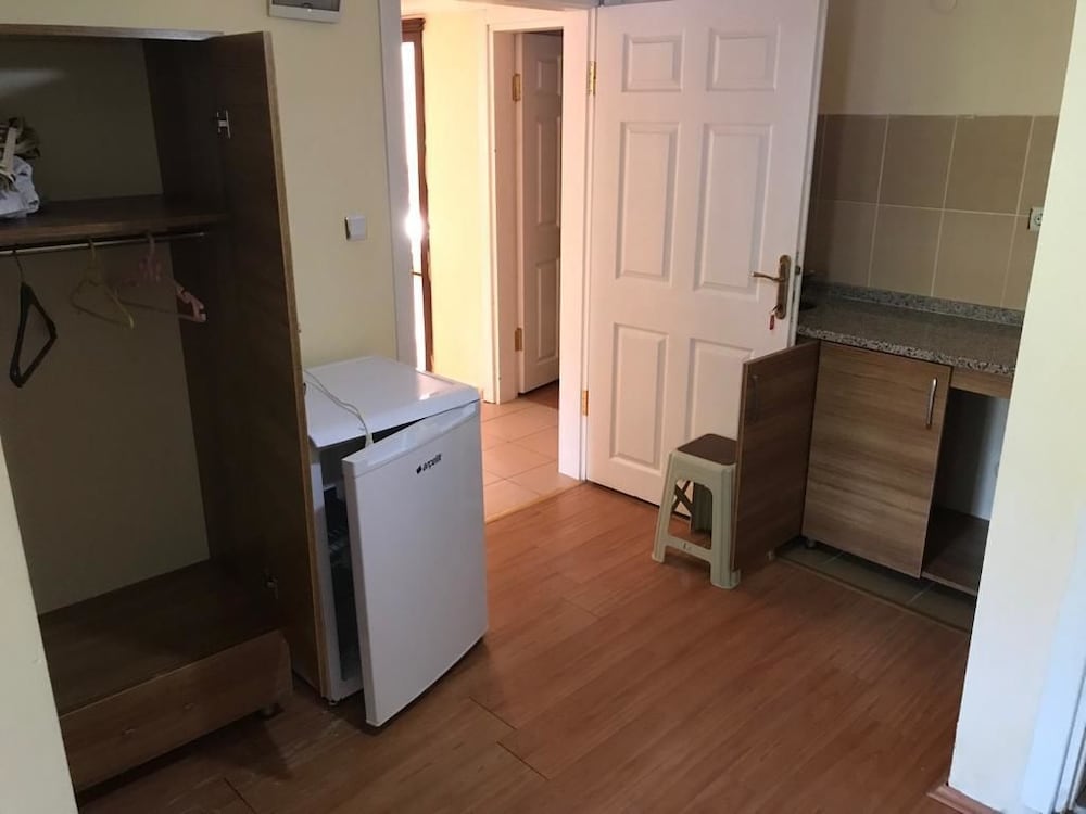 Standard Triple Room photo 3