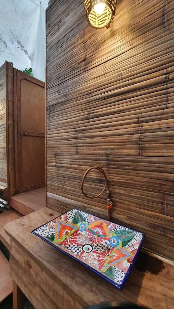 Traditional Shared Dormitory, Courtyard View photo 1
