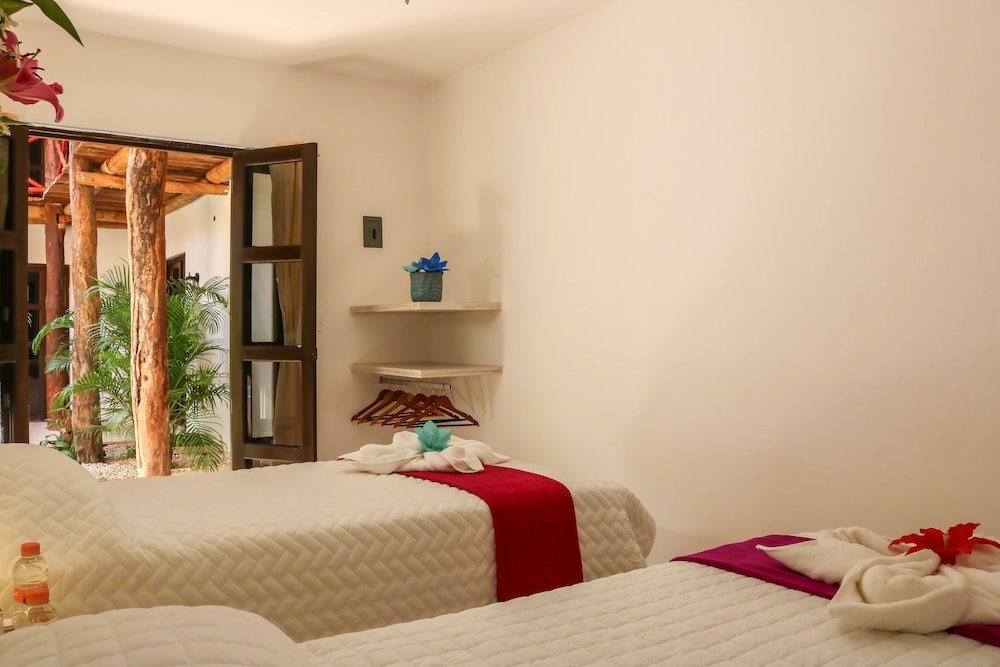 Standard Twin Room, 2 Twin Beds - Photo 4
