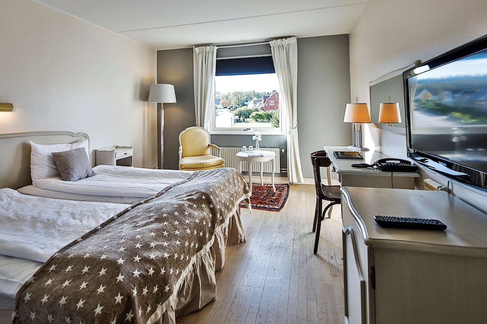 Standard Double Room, City View photo 1